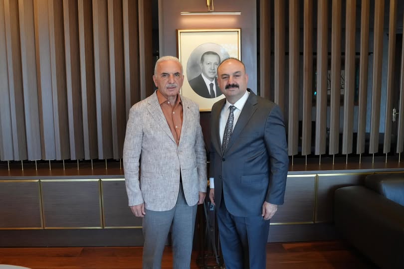 Başkan Mehmet Özdil’den Belediye Başkanı İsmet Yıldırım’a Ziyaret: Esnafın Talepleri Masaya Yatırıldı