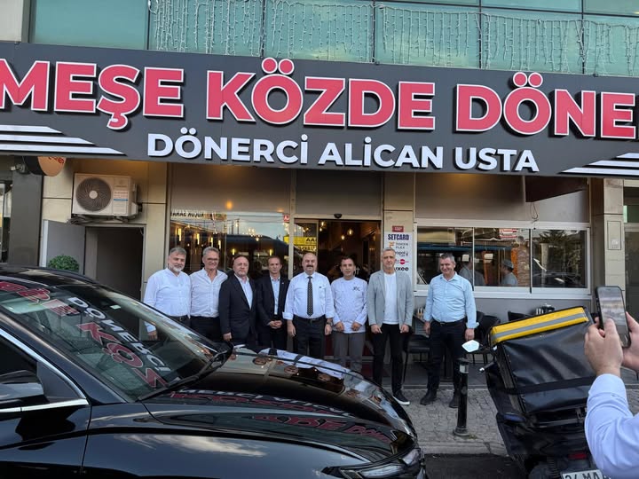 Oda Başkanımız Mehmet Özdil’den Sanayi Esnafımıza Ziyaret: Meşe Közde Döner Hizmete Açıldı